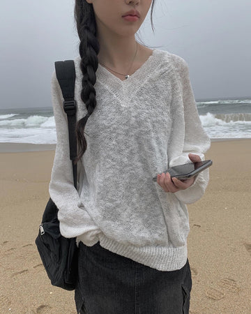 Lund V-neck Loose Fit Change of Season Knit